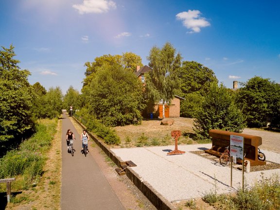 Zuckerbahnradweg in Droyßig, Foto: Saale-Unstrut-Tourismus e.V., Transmedial